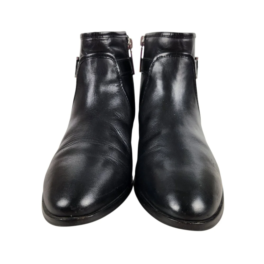 Louise et Cie Zora Black Leather Ankle Boots Silver Buckle Womens Size 8 Size 38